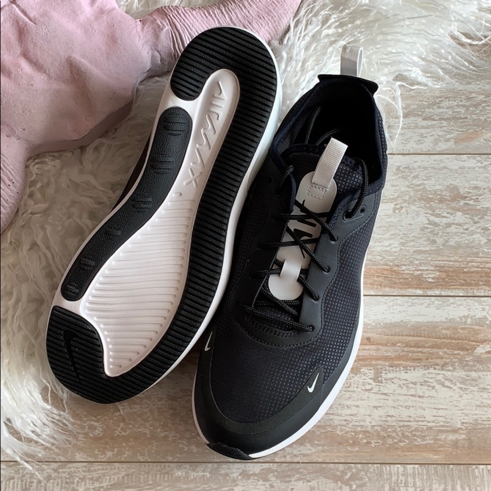 NWT Nike Air Max Dia - Picture 8 of 8